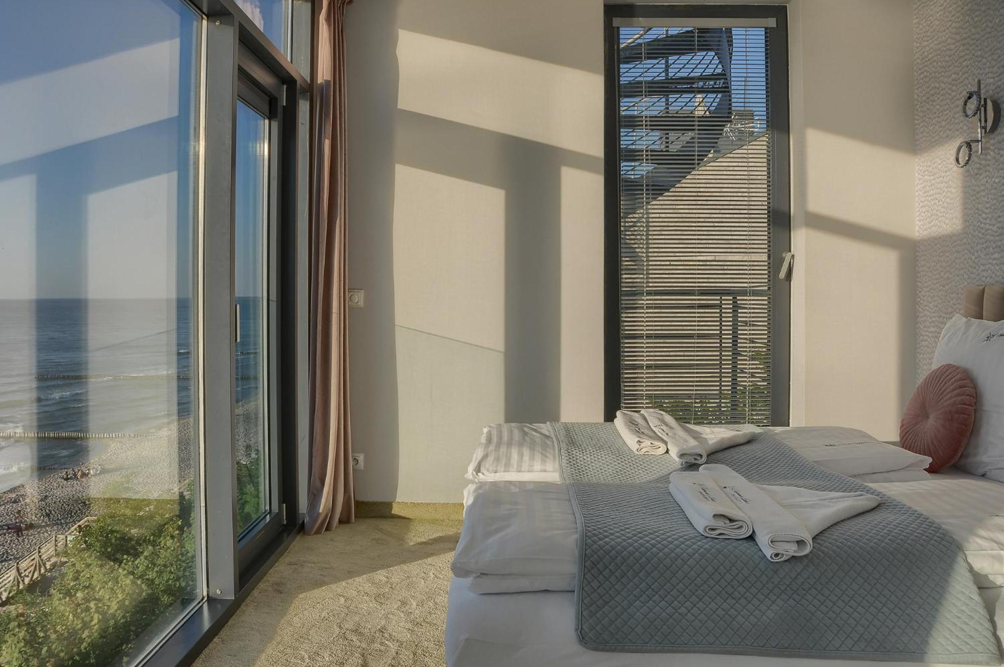 Apartament Nadmorski Luksus - Boulevard Ustronie Morskie Ngoại thất bức ảnh