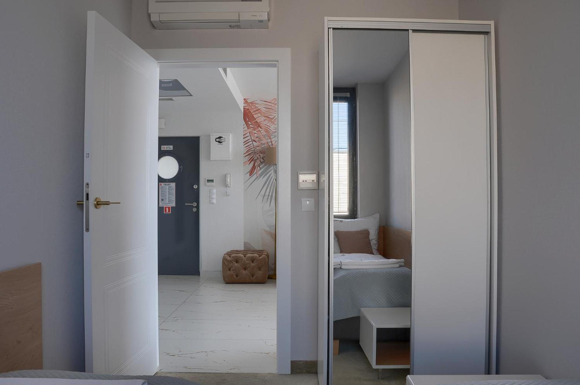 Apartament Nadmorski Luksus - Boulevard Ustronie Morskie Ngoại thất bức ảnh